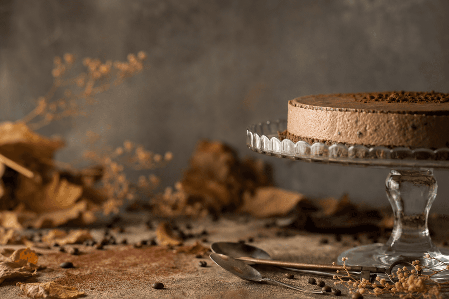Descubre cómo un delicioso pastel transforma cualquier día en celebración. Más que postres, son obras de arte con ingredientes frescos y creatividad.